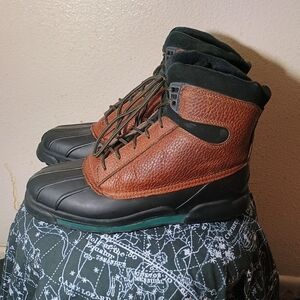 G.H. Bass & Co. Brown and Black Rain & Snow Boots